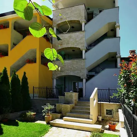 Apartment Rossana *
